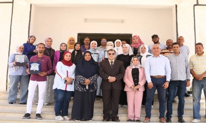  اجتماع رئيس الجامعة بفريق الإدارة الهندسية: تعزيز التعاون والتطوير