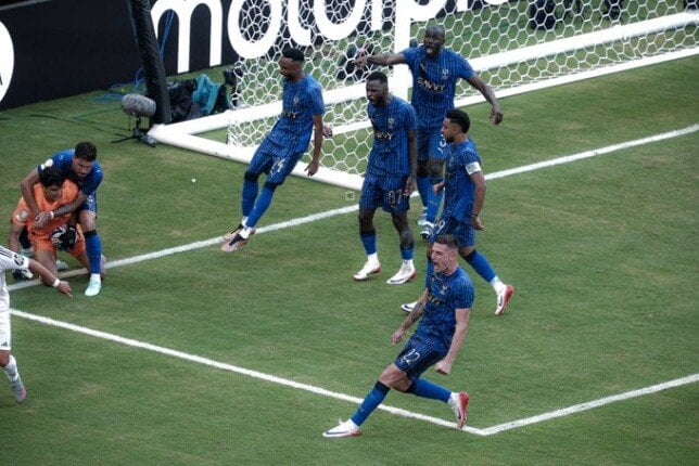 الهلال وسالزبورغ: معركة الحسم نحو دور الـ16 في كأس العالم للأندية
