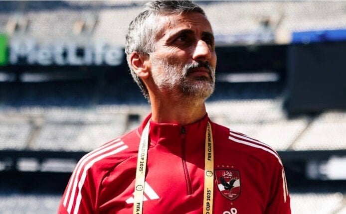 ريبيرو يجرب تكتيك الهجوم الرباعي ضد الأهلي وبورتو