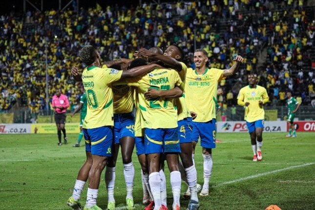 موكوينا يقود صن داونز في مواجهة نارية ضد دورتموند في كأس العالم للأندية