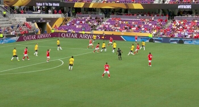عودة مباريات كأس العالم للأندية: استئناف مواجهة بنفيكا وأوكلاند سيتي بعد التوقف بسبب الطقس