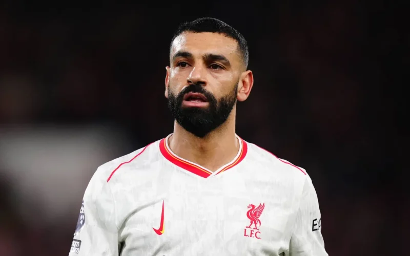 إهمال محمد صلاح في التشكيل المثالي للدوري الإنجليزي رغم تألقه مع ليفربول