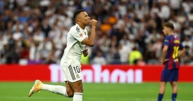 محكمة فرنسية ترفض شكوى مبابي ضد باريس سان جيرمان وتوضح الاسباب